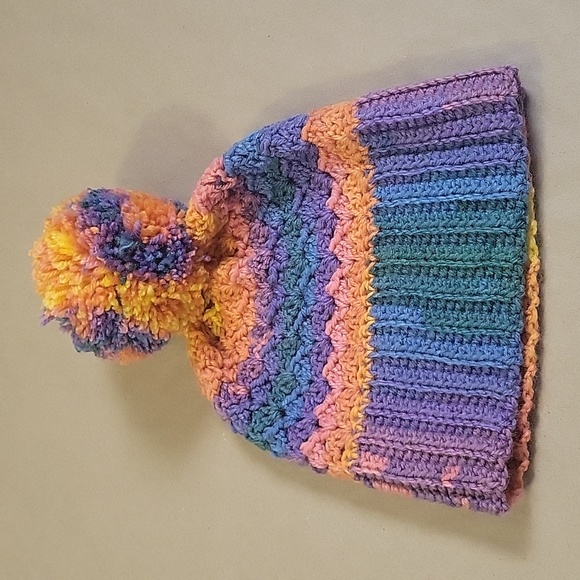 Handmade toque - Picture 3 of 4